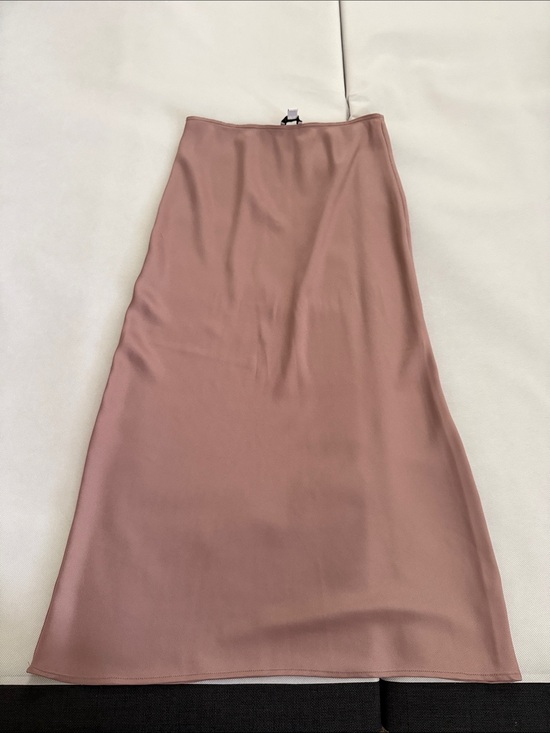 Topshop Dresses & Skirts - Topshop Satin A-Line Midi Skirt - Mauve Pink